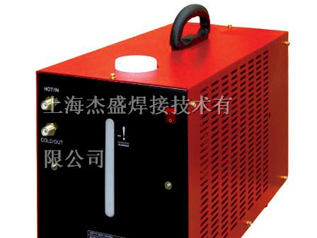 焊机电源、焊枪、流量计、水箱