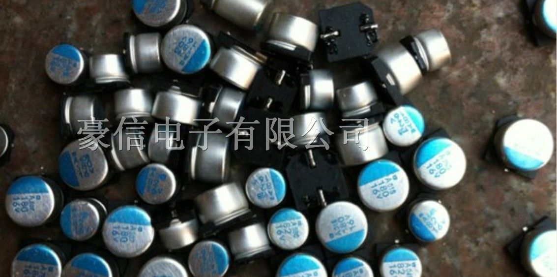 日本三洋固态电容16v180uf和16v82uf一斤起售