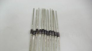 整流二极管 RL204