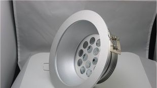 新款热门LED15W筒灯天花灯亚克力面罩6寸