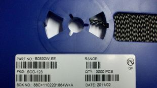 二极管B0530W   SE   SOD-123   原装长电，全新