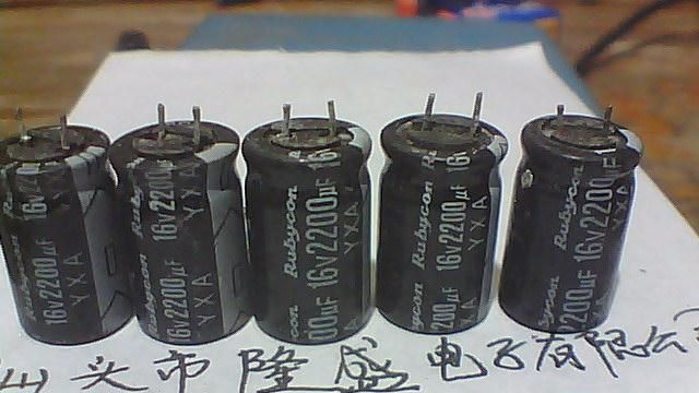 供应16V2200uf拆机原装进口电容