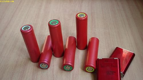 供应手电筒头灯专用18650/1800mAh锂电池