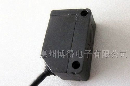 Q31方形光电开关,替欧姆龙E3Z-T61A,广东博得传感器厂家