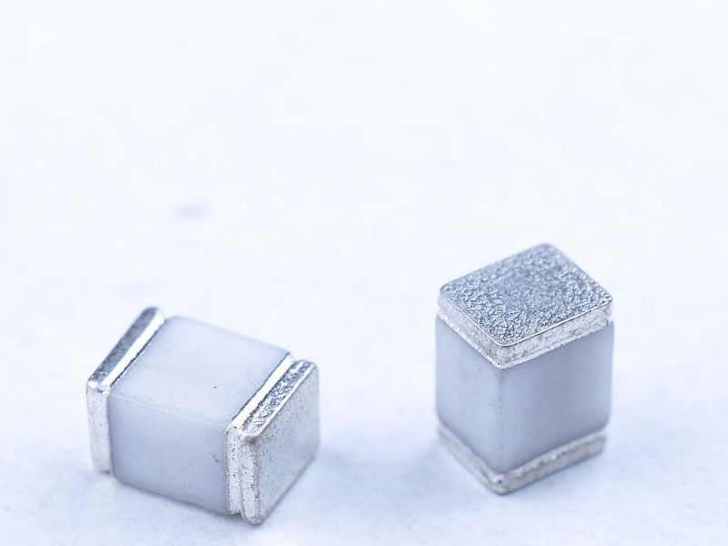 供应贴片SMD5050-470NF 陶瓷气体放电管 470V