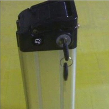供应12V/40AH锂电池组