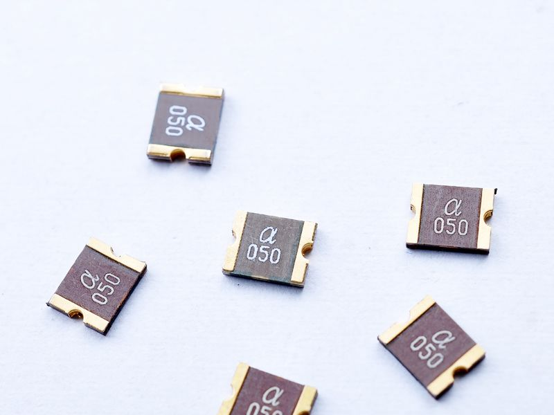 供应可恢复保险丝 贴片PTC SMD1210