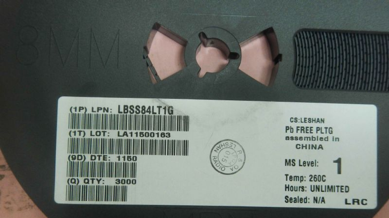供应贴片MOSFET管 LBSS84LT1G SOT-23 LRC管子