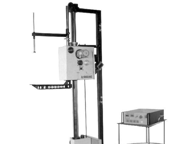 单臂包装跌落试验机厂家_东莞市庆声试验设备有限公司