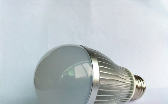 供应三星LED球泡灯，大量批发三星LED球泡灯