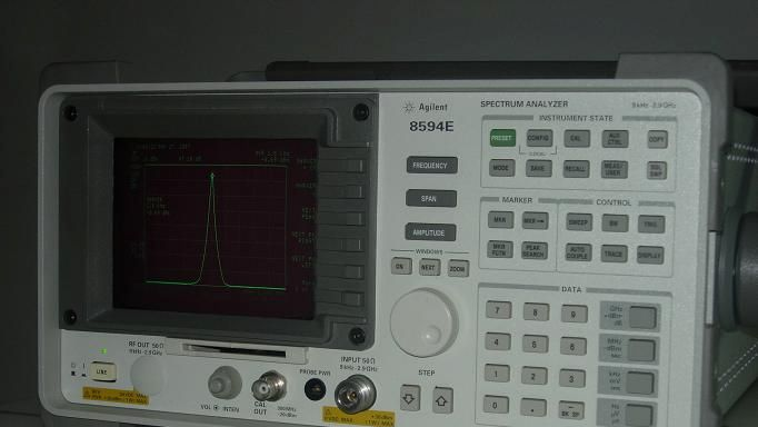 供应出售回收频谱分析仪HP8594E 李先生13530438818