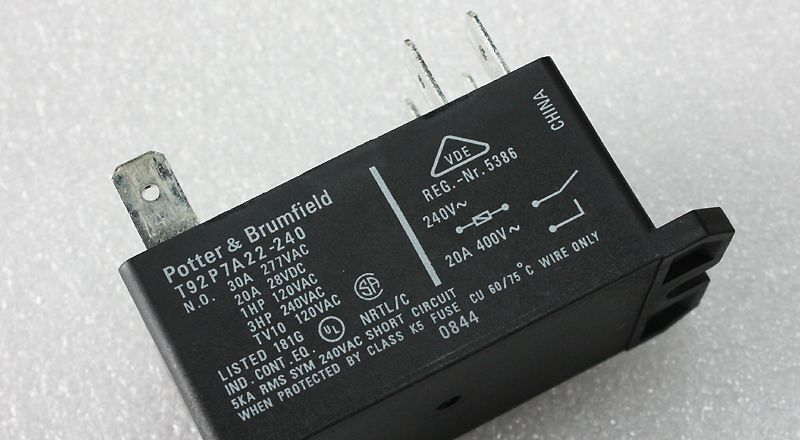 供应继电器T92P7A22-240