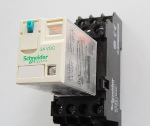 正宗施耐德中间继电器RXM4AB2P7 AC230V 6A小型继电器