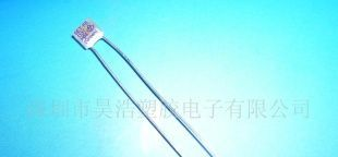 F8 133度1A温度保险丝 方形 环保UL认证