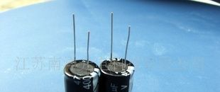 电容电阻，电解电容器3300UF/25V  3300UF/35V  电容器