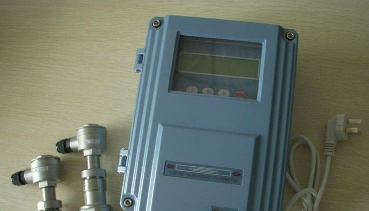 供应插入式超声波流量计