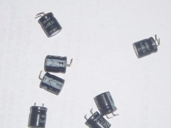 供应半自动电容成型机