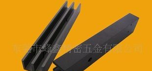 LED铝船 LED铝条 自动灌胶机专用