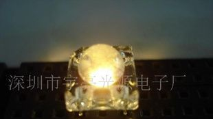 5MM暖白色食人鱼LED发光二极管
