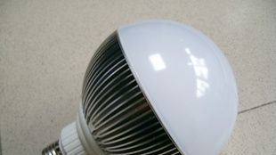 :12x1W球泡灯 LED球泡灯