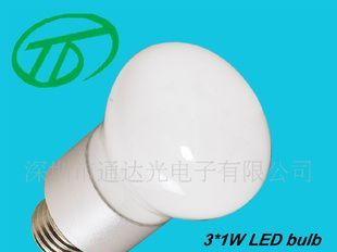 大功率3W LED球泡灯