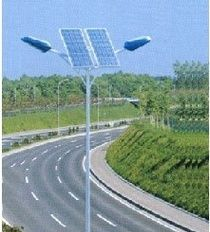 优质LED太阳能路灯