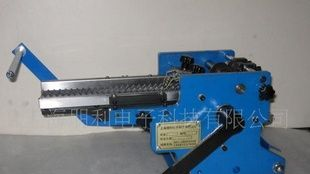 低价供应U型散装电阻成型机，跳线成型机，分板机