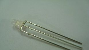 超低价厂家直销F3红兰雾状共阳LED灯