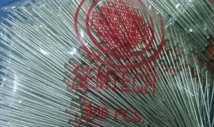 全新稳压二极管1N4742A，1W,12V