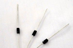 轴向整流二极管IN4001