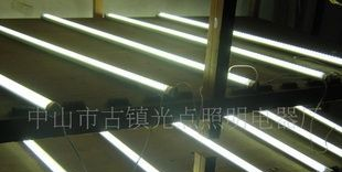 LED荧光灯 质量可靠 价格优惠 欢迎来电洽谈