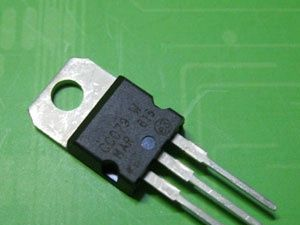 厂家直销三极管 (TO-220)SD B1187