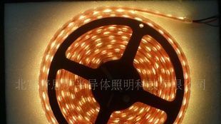 led软灯条  贴片3528 柔性灯条