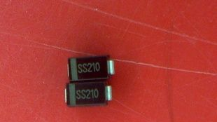 贴片肖特基二极管S100,  S110,  SS210