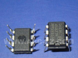供集成电路 UC3845