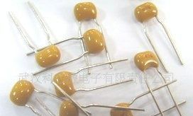 105 瓷片电容
