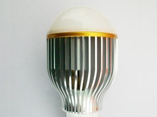 5W LED球泡灯/铝合金车铝外壳