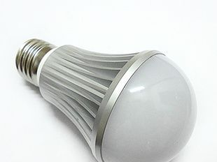 5W LED球泡灯/LED照明 装饰灯LED 大功率LED灯具
