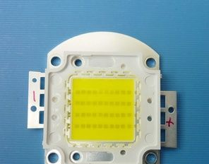 大功率集成LED50W白光