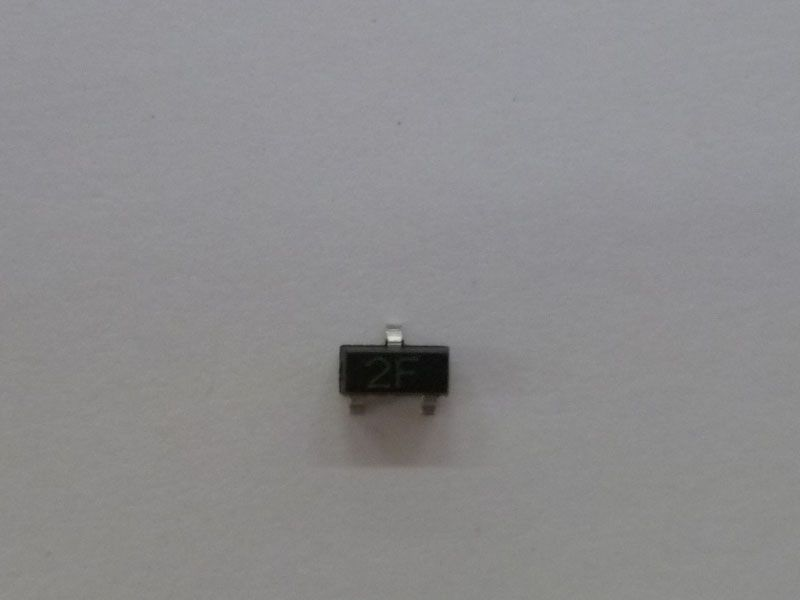 厂家直销贴片二三极管SS8550Y2，贴片SOT23，PNP型