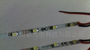 低价供应60灯LED灯条，3528贴片硬灯条，超薄灯箱用硬灯条