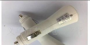 JS-1738 白色车载充电器