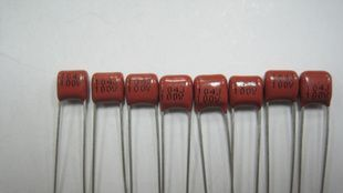 小型金属膜电容104/100V