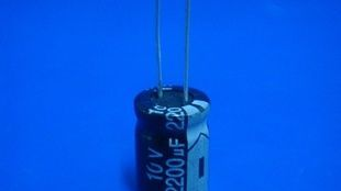 大量现货供应电解电容器10v2200