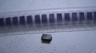 贴片稳压二极管HRF22TR(22V)
