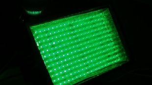 LED抗腐蚀、抗日照老化草坪灯
