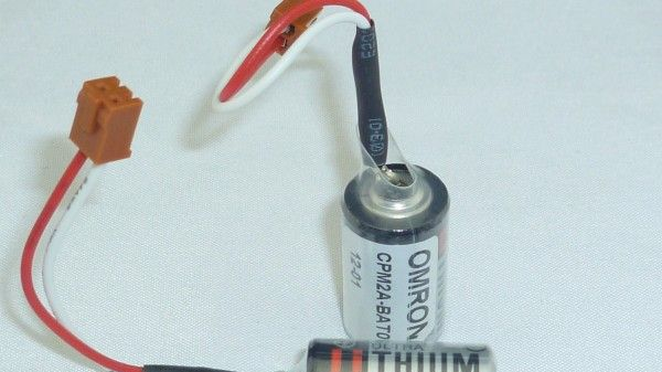 供应 OMRON CPM2A/CQM1H PLC用锂电池 CPM2A-BAT01 3.6V
