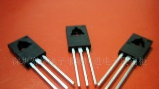 三极管D882