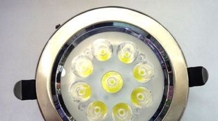 大功率LED9X1W电镀压铸连体透镜天花灯 亚克力面盖