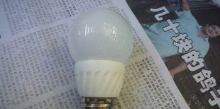 大功率LED陶瓷球泡3W 导热